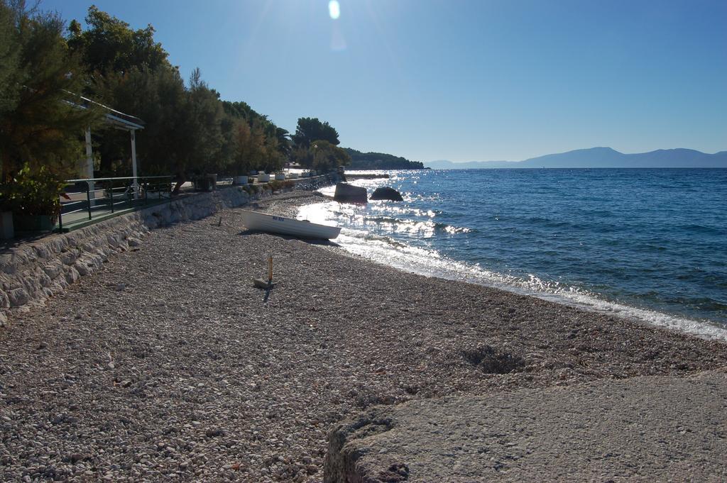 Apartments Ruzica Заострог Экстерьер фото