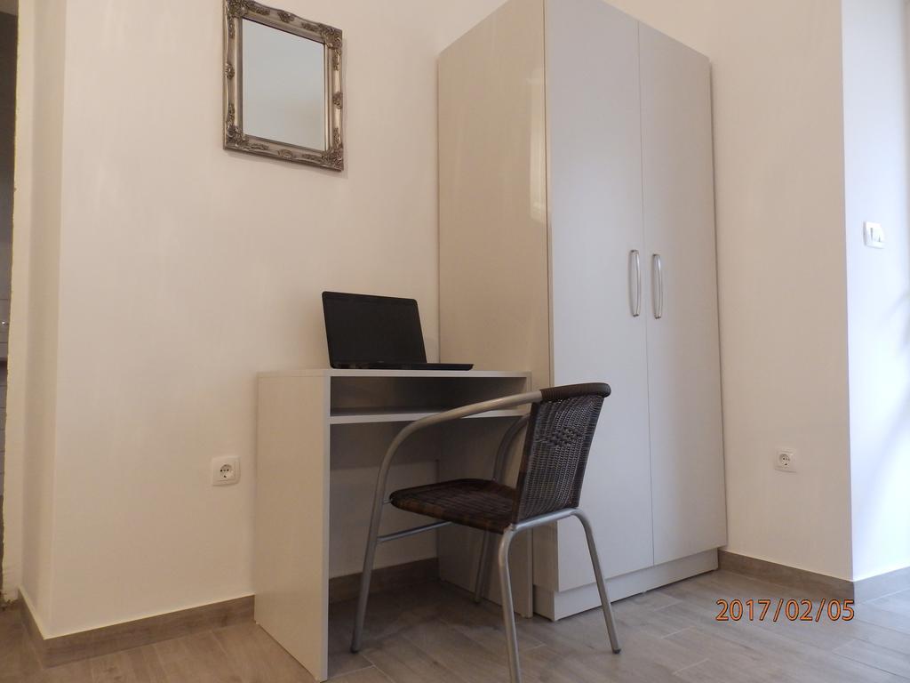 Apartments Ruzica Заострог Экстерьер фото